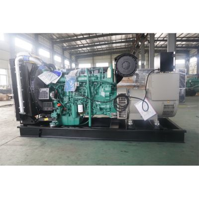 300kw沃爾沃柴油發(fā)電機組-沃爾沃6缸柴油機TAD1343GE柴油發(fā)電機組,缸徑/行程：131/150mm,柴油發(fā)電機組水冷發(fā)動機功率330KW,柴油發(fā)電機組配套馬拉松斯坦福發(fā)電機。廠價直銷歡迎選購：13773399855。